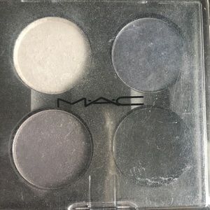 MAC eyeshadow palette